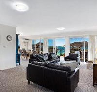 3 Bedroom Apartment Albacore Unit 6 12 Ondine Close - Accommodation Search
