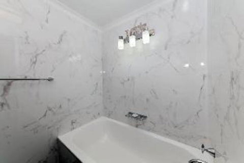 3 Bedroom Apartment Bay Parklands Unit 27 - Accommodation Search 2