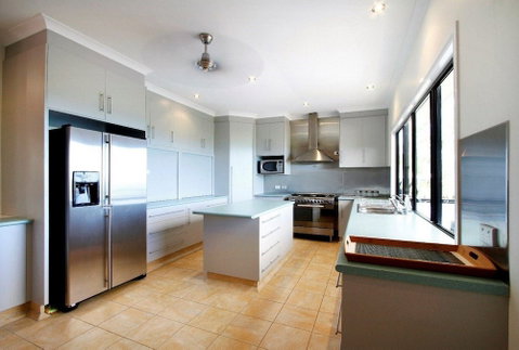 Hideaway Retreat Beach House With Pool - Accommodation Search 3