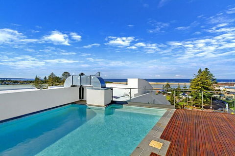 Coast Luxury Apartment 24 - Accommodation Search 3