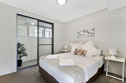 Coast Luxury Apartment 24 - Accommodation Search 6