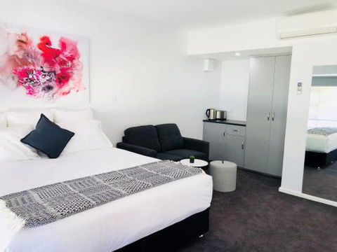 The Avenue Inn - Accommodation Search 6