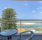 The Oaks Waterfront Resort Unit 303 - Accommodation Search
