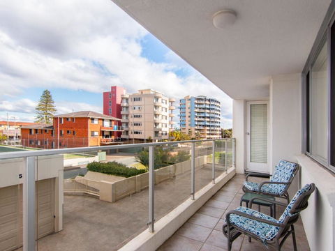 Oceanic 1 On Forster Main Beach! - Accommodation Search 3