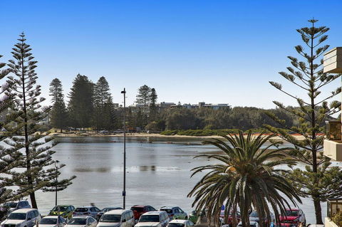Sundowner Apartment 5 - Accommodation Search 6