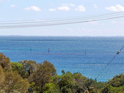 BEACH BELLE MORNINGTON - Accommodation Search 4