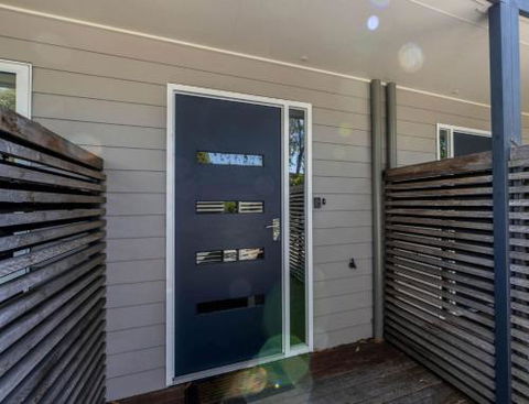 COASTAL SOUL VILLA At BROADBEACH - Accommodation Search 0