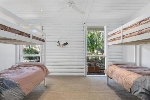 MARTHA COTTAGE Mt. MARTHA - Accommodation Search 2