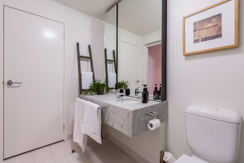 Auguste 2 BDR Melbourne Apartment - Accommodation Search 3