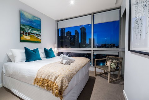 Auguste 2 BDR Melbourne Apartment - Accommodation Search 6
