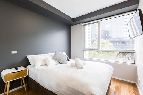 SANDRA, 1BDR Carlton Apartment - Accommodation Search 1