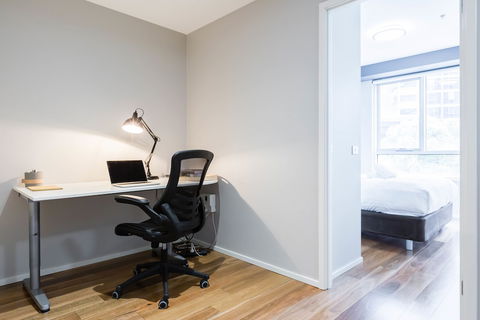 SANDRA, 1BDR Carlton Apartment - Accommodation Search 4