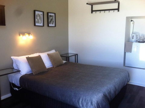 Greenleigh Cooma Motel - Accommodation Search 6