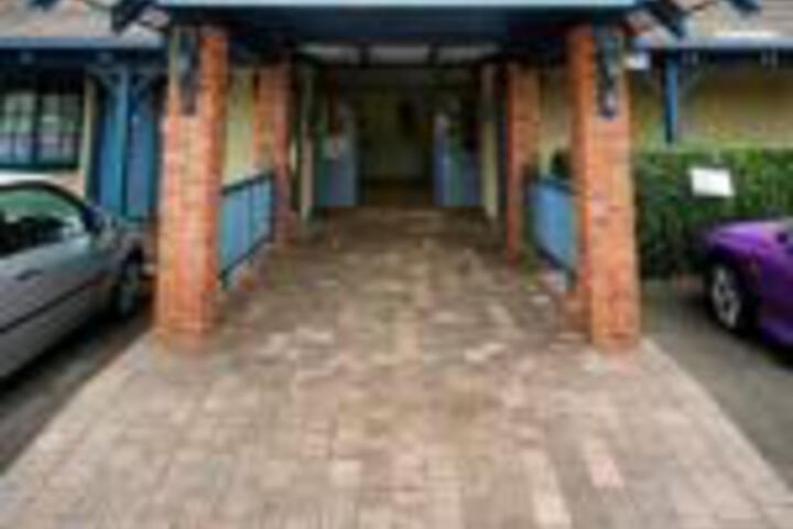 Frenchs Forest NSW Accommodation Search