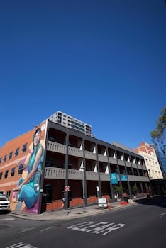 Adelaide Central YHA - Hostel - Accommodation Search 1