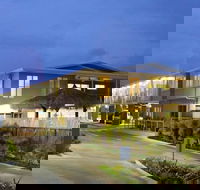 The Coast Motel - Accommodation Search