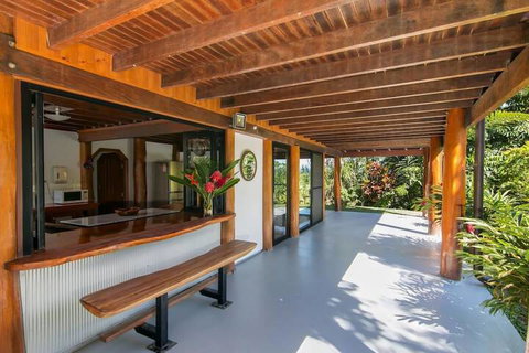 Daintree Manor Bed & Breakfast - Accommodation Search 1