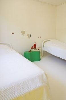 Ahoy Byron - Accommodation Search 1