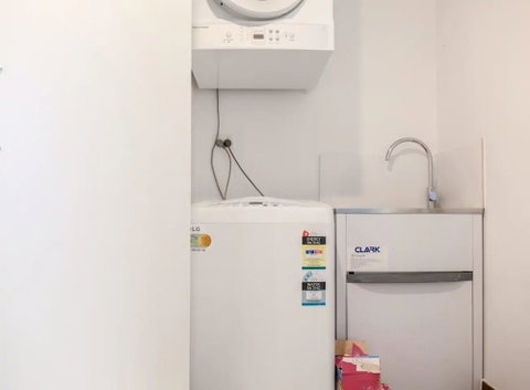 B15-darling Harbour 2 BDR Loft - Accommodation Search 0