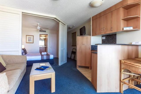 Beachfront Mooloolaba Apartment - Accommodation Search 1