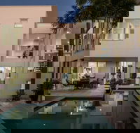 Sunshine Coast White House - Accommodation Search