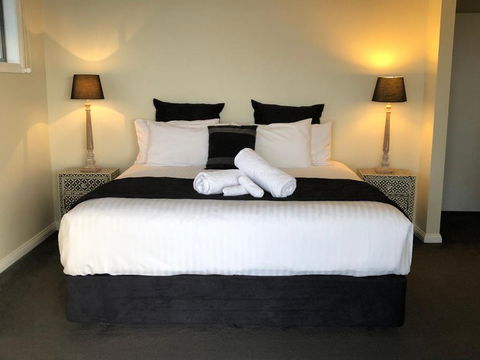 SEA EAGLE COTTAGE Amazing Views Of Bay Of Fires - Accommodation Search 4