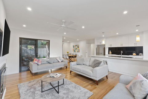 TORQUAY Relax & Unwind Beach 300m Table Tennis - Accommodation Search 1