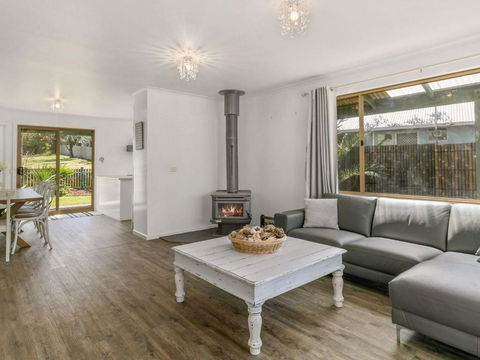 A La Plage - Accommodation Search 4