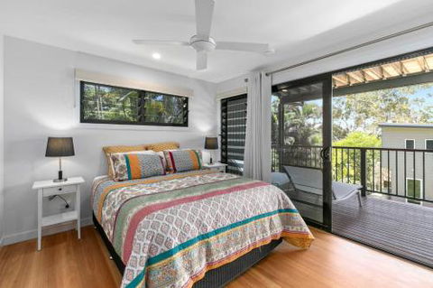 Tramican Street House - Accommodation Search 0