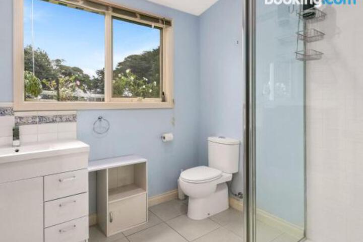 Almurta ACT Accommodation Search