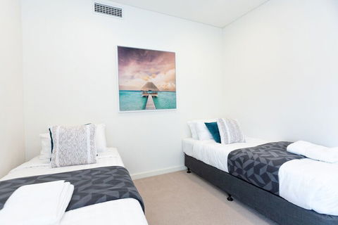 Enjoy Penthouse Living In The CBD - Accommodation Search 2