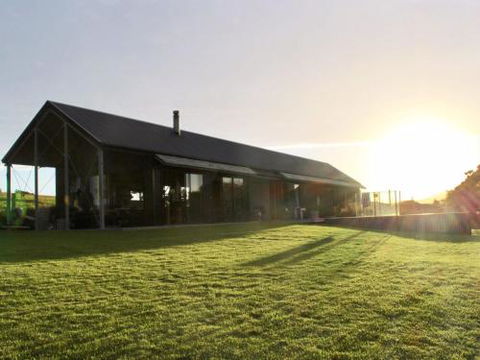 THE SHED Gerroa 4pm Checkout On Sundays & Public Holidays - Accommodation Search 3
