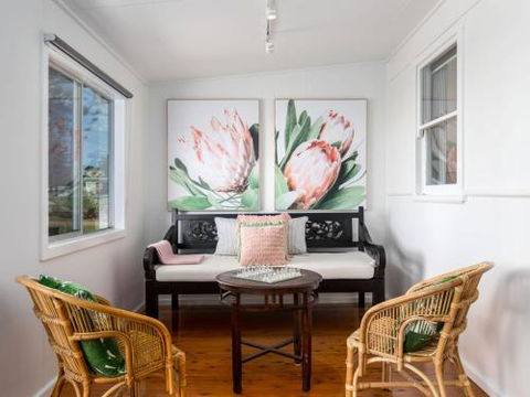 SEAWAYS Gerroa 4pm Check Out On Sunday - Accommodation Search 4