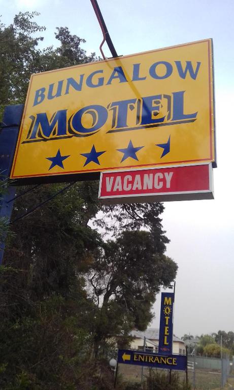 Bungalow Motel - Accommodation Search 1