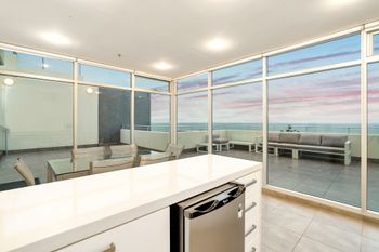 Penthouse Liberty Towers - Accommodation Search 1