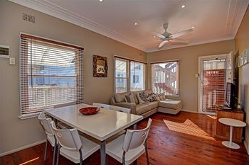 Ocean Parade By The Beach Unit - Accommodation Search 0
