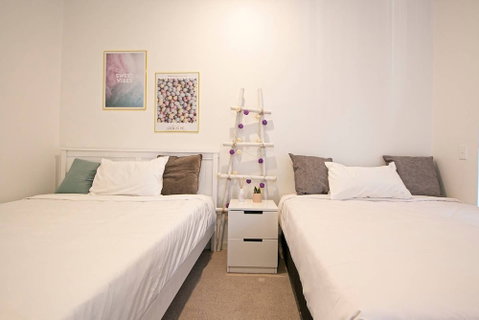 F03-darling Harbour 1 BDR APT - Accommodation Search 2