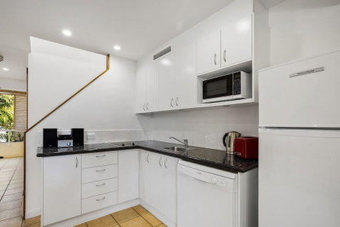 Garden Penthouse Netanya - Accommodation Search 2