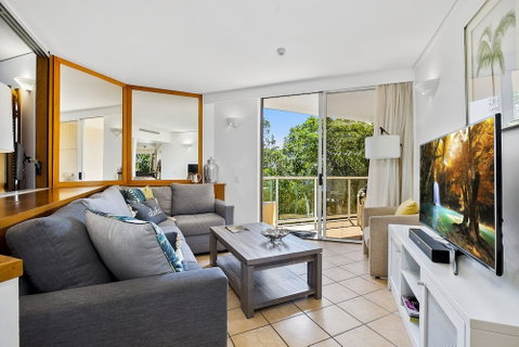 Garden Penthouse Netanya - Accommodation Search 3