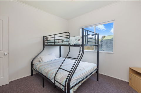 Julieanne - Accommodation Search 2