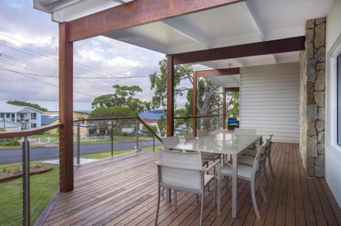 THE PERFECT BEACH HOUSE - Accommodation Search 4