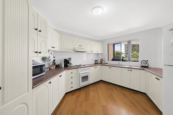 Mariners Apartment 18 - Accommodation Search 1