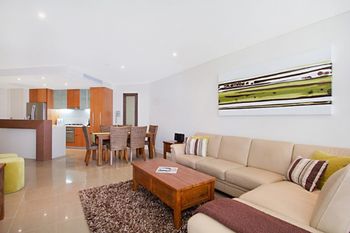 Cotton Beach Forty Four Roof Top - Accommodation Search 1