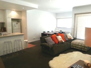 Alto 204 - Accommodation Search 0