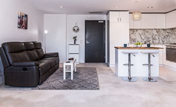 Watergate - Accommodation Search 4