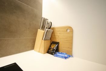 Next To Victoria Market CBD - Accommodation Search 1