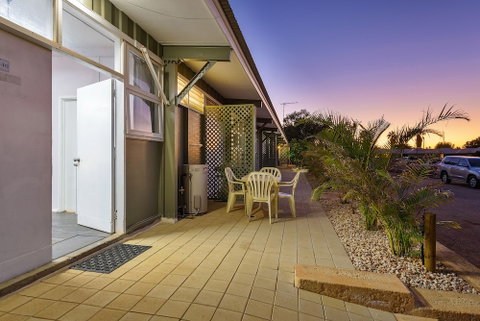 Getaway Villas Unit 38 10 - Accommodation Search 1