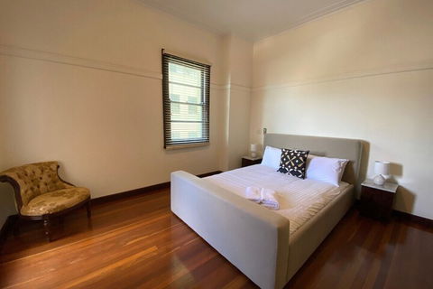 Art Deco Luxury On Elizabeth Quay - Accommodation Search 6