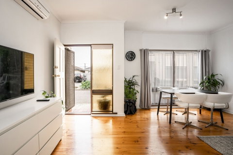 View One Three - Accommodation Search 2
