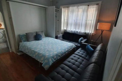 Incredible Location 2 Bedroom Bondi Beach Apartment - Accommodation Search 6